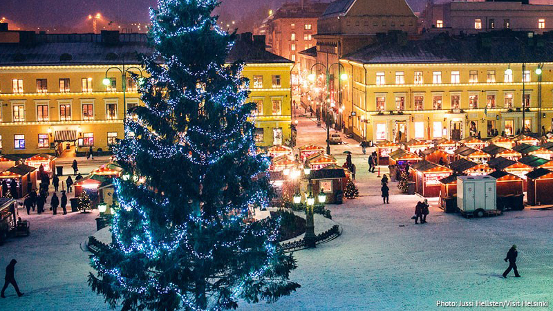 Julmarknad  i  Helsingfors